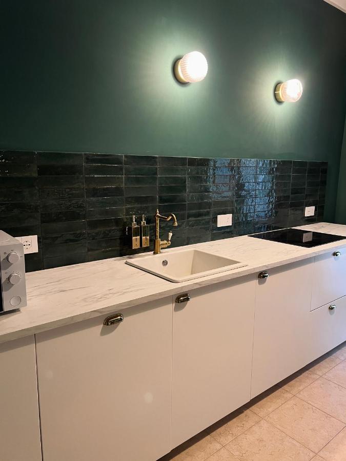 בארי Dulcamara Boutique Apartments - Blue Velvet מראה חיצוני תמונה